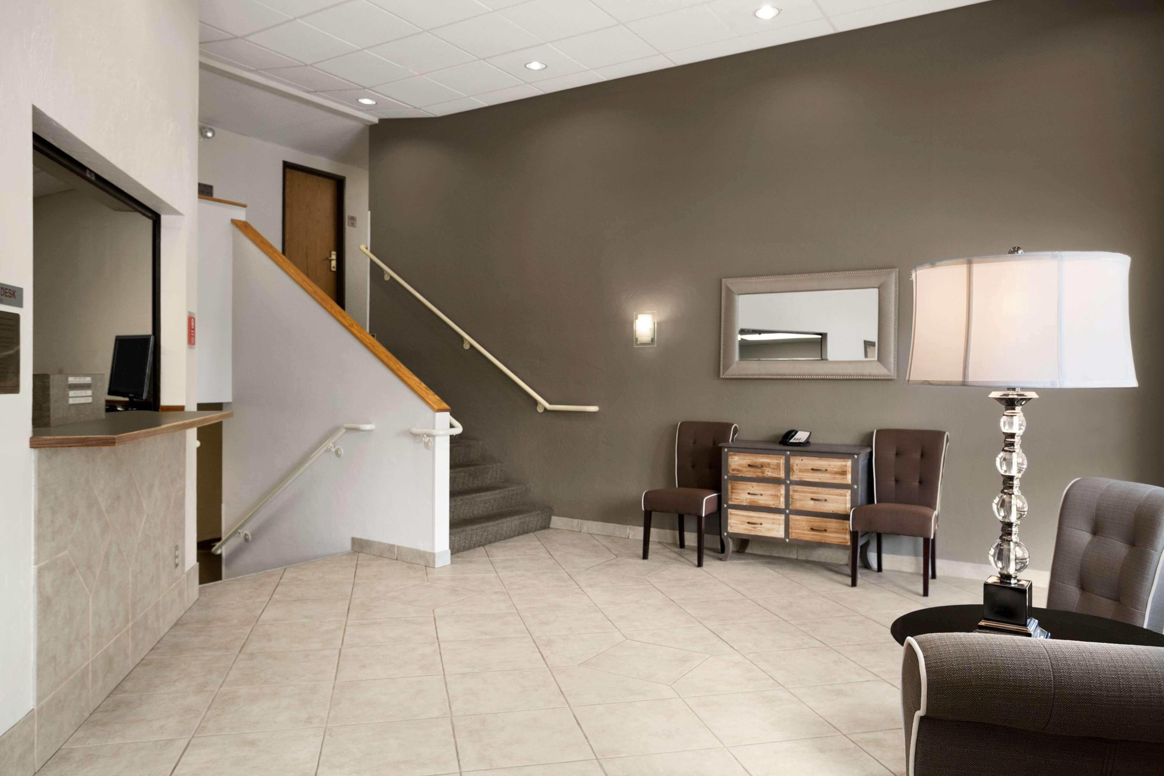 Super 8 By Wyndham Portland Airport Ξενοδοχείο Εξωτερικό φωτογραφία