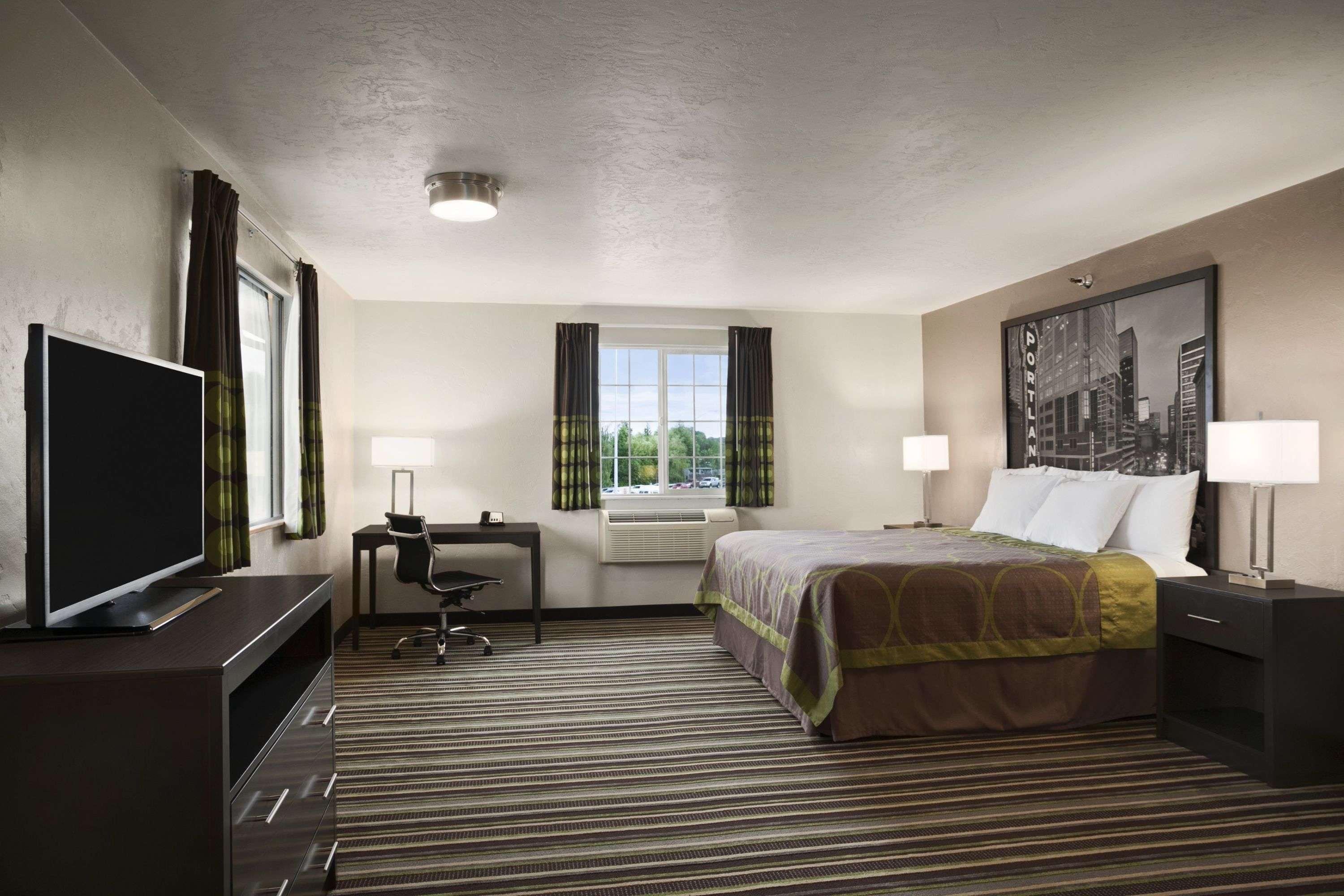 Super 8 By Wyndham Portland Airport Ξενοδοχείο Εξωτερικό φωτογραφία